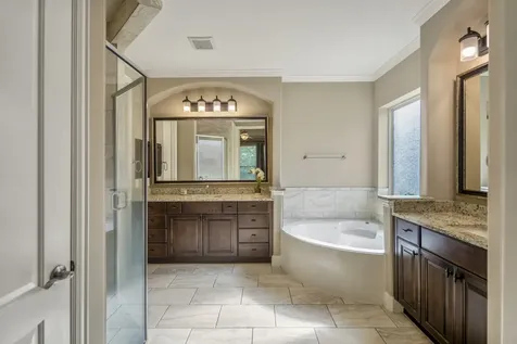 6815 Cottonwood Crest Lane Katy TX 77493