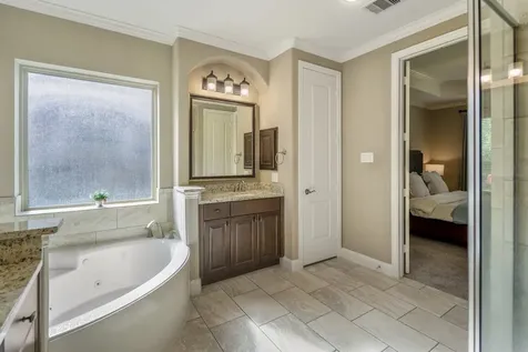 6815 Cottonwood Crest Lane Katy TX 77493