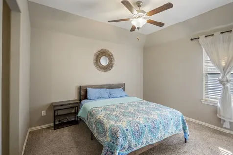 6815 Cottonwood Crest Lane Katy TX 77493
