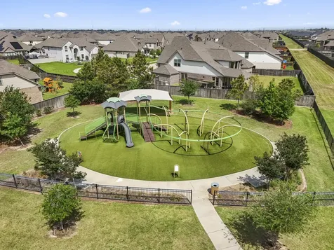 6815 Cottonwood Crest Lane Katy TX 77493