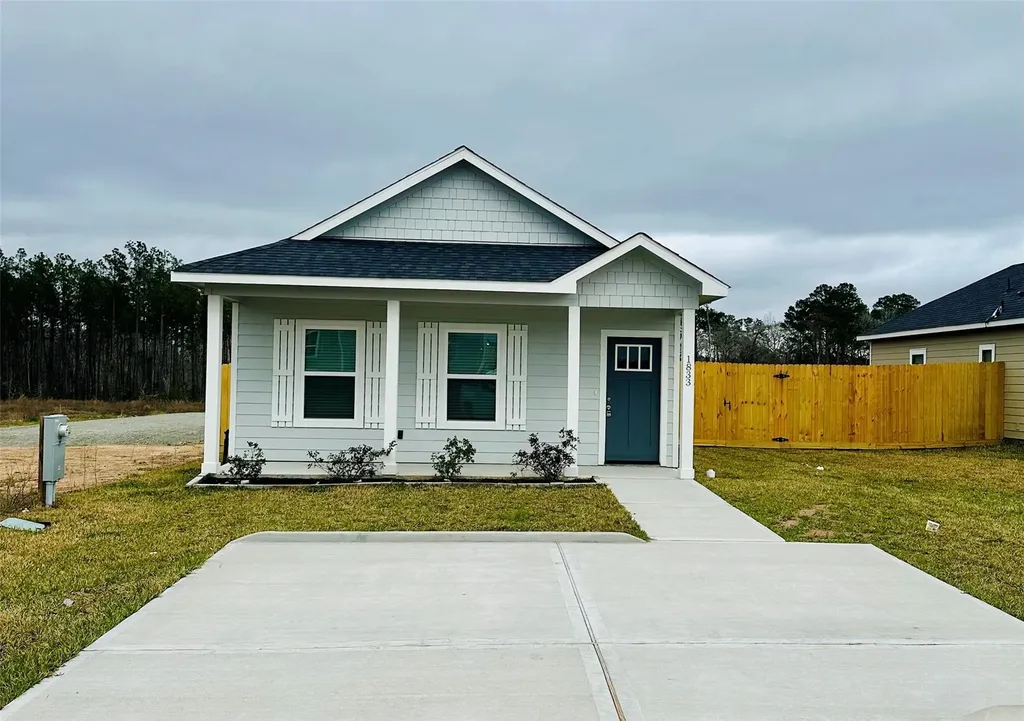1833 Road 5740 Cleveland TX 77327
