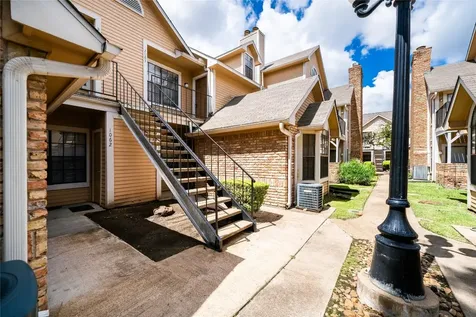 2300 Old Spanish Trail 2063 Houston TX 77054