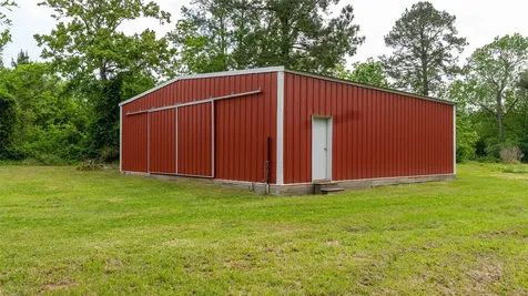 4204 Fm 2518 Road Cleveland TX 77327