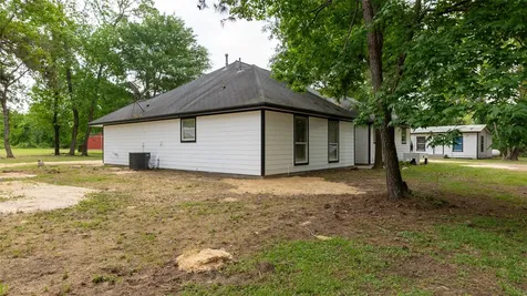 4204 Fm 2518 Road Cleveland TX 77327