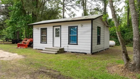 4204 Fm 2518 Road Cleveland TX 77327