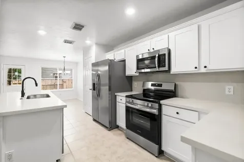 302 Sentry Maple Place The Woodlands TX 77382