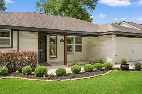 4407 Rosebay Drive Houston TX 77018