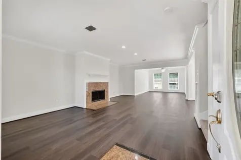 3938 Vauxhall Drive S Houston TX 77047