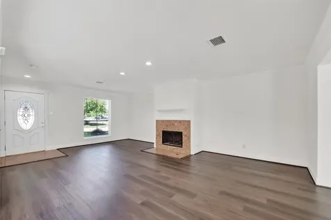 3938 Vauxhall Drive S Houston TX 77047