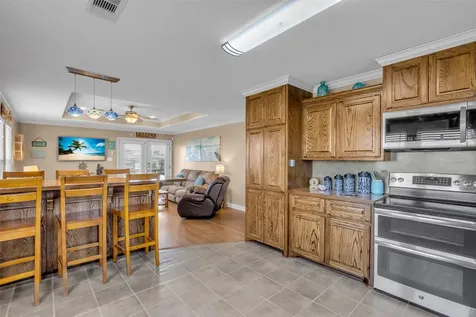 940 Mary Ann Port Bolivar TX 77650