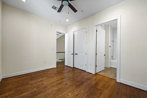 2218 Converse Street C Houston TX 77006