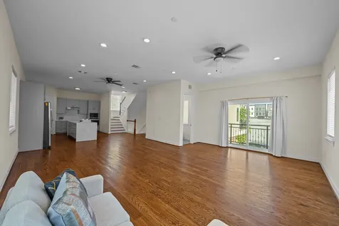 2218 Converse Street C Houston TX 77006