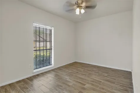 6913 Chasewood Drive Missouri City TX 77489