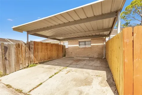 6913 Chasewood Drive Missouri City TX 77489
