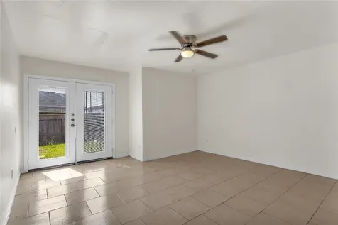 6913 Chasewood Drive Missouri City TX 77489