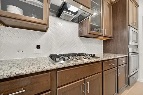 185 Sunray Creek Drive Katy TX 77493