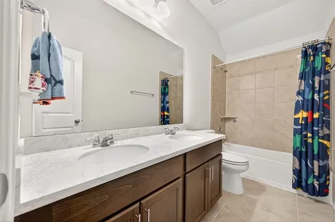 185 Sunray Creek Drive Katy TX 77493