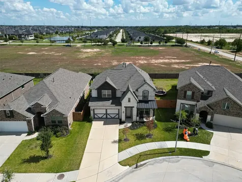 185 Sunray Creek Drive Katy TX 77493