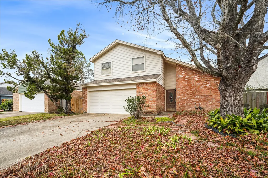 3302 Hunterwood Drive Missouri City TX 77459
