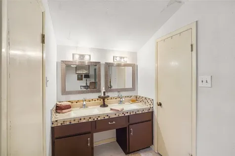 3302 Hunterwood Drive Missouri City TX 77459