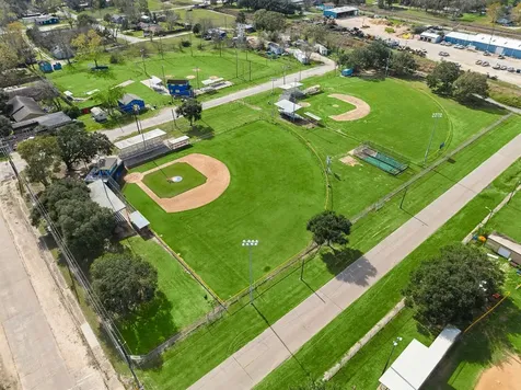 2516 Old Glory Lane Bay City TX 77414