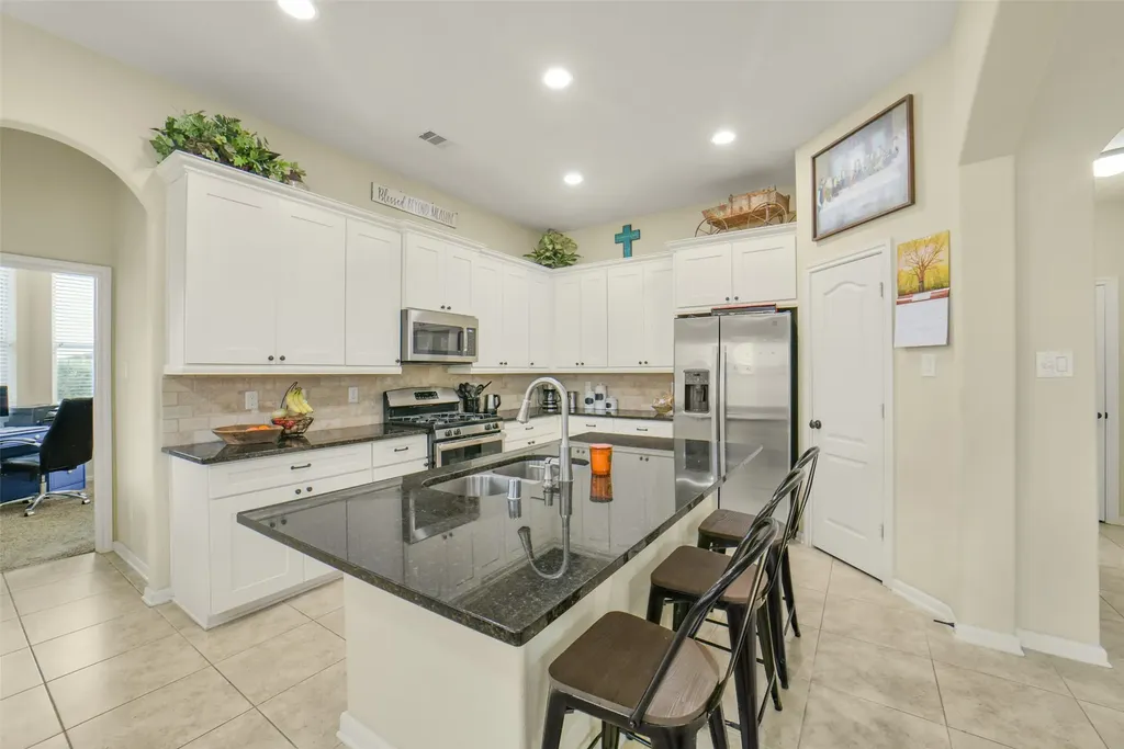 25003 Lakecrest Glen Drive Katy TX 77493