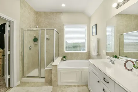 25003 Lakecrest Glen Drive Katy TX 77493