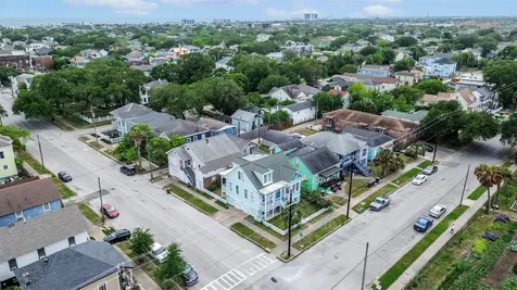 3301 Ursuline Street Galveston TX 77550