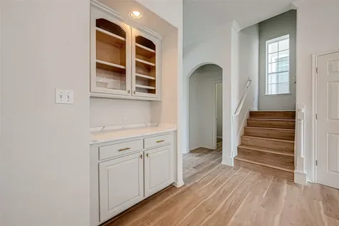 2150 Stacy Knoll Houston TX 77008