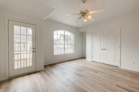 2150 Stacy Knoll Houston TX 77008