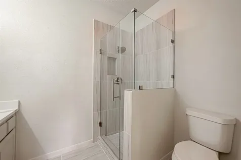 2150 Stacy Knoll Houston TX 77008