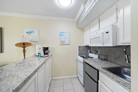 6300 Seawall Boulevard 3111 Galveston TX 77551