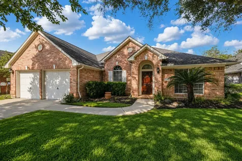 1714 Bumelia Court Sugar Land TX 77479