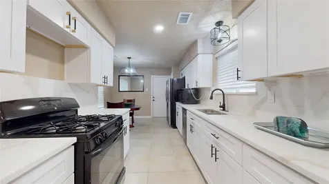 1022 Manorglen Drive Missouri City TX 77489