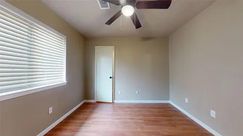 1022 Manorglen Drive Missouri City TX 77489