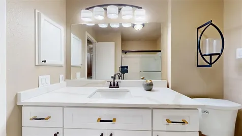 1022 Manorglen Drive Missouri City TX 77489