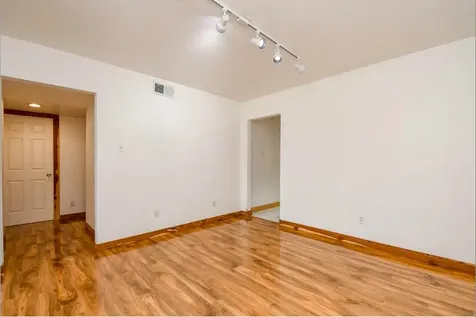 7233 Beechnut Street A Houston TX 77074