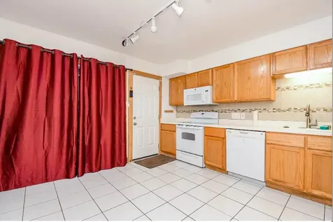 7233 Beechnut Street A Houston TX 77074