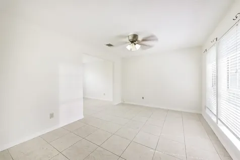 7063 River Garden Drive Houston TX 77095