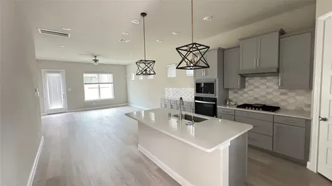 3005 Manor Heights Lane Houston TX 77063