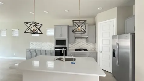3005 Manor Heights Lane Houston TX 77063