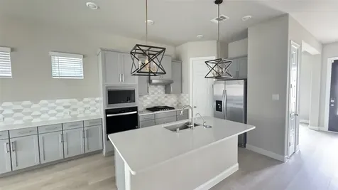 3005 Manor Heights Lane Houston TX 77063