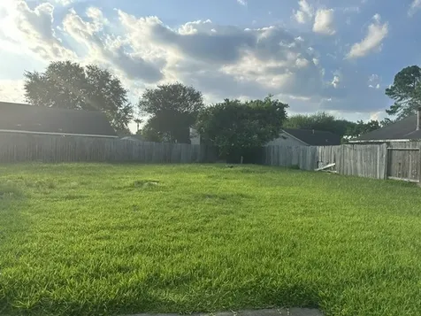 402 Juniper Court Stafford TX 77477