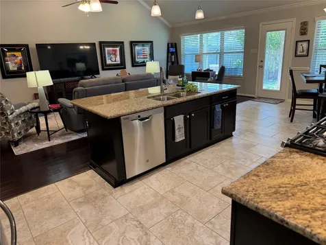 616 Dogwood Court Sealy TX 77474