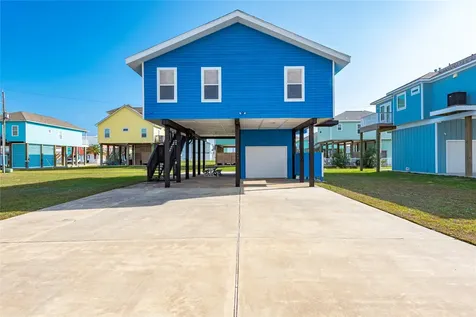 23005 Fresca Street Galveston TX 77554