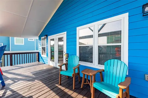 23005 Fresca Street Galveston TX 77554