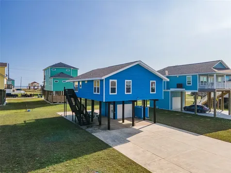 23005 Fresca Street Galveston TX 77554