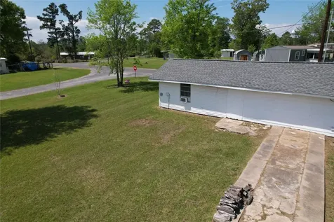 754 Yaupon Cove Drive Onalaska TX 77360