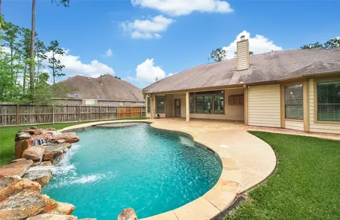40503 Manor Drive Magnolia TX 77354