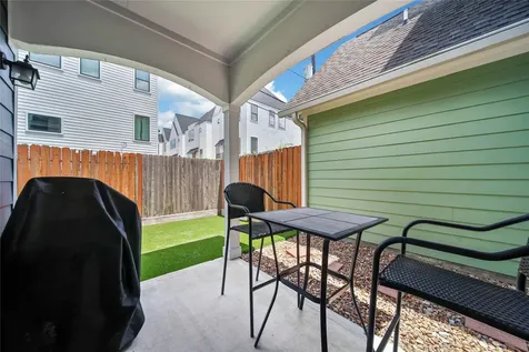 219 W 27th Street H Houston TX 77008